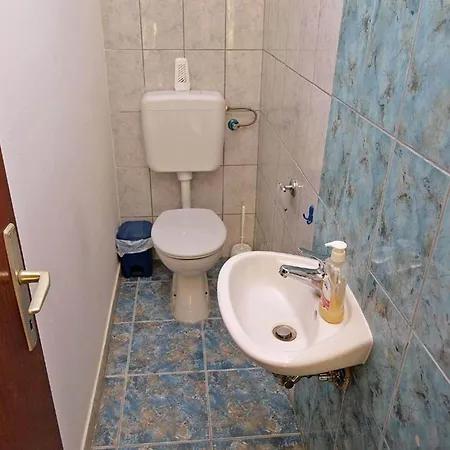 Apartment In Near Gortan Cove Pula